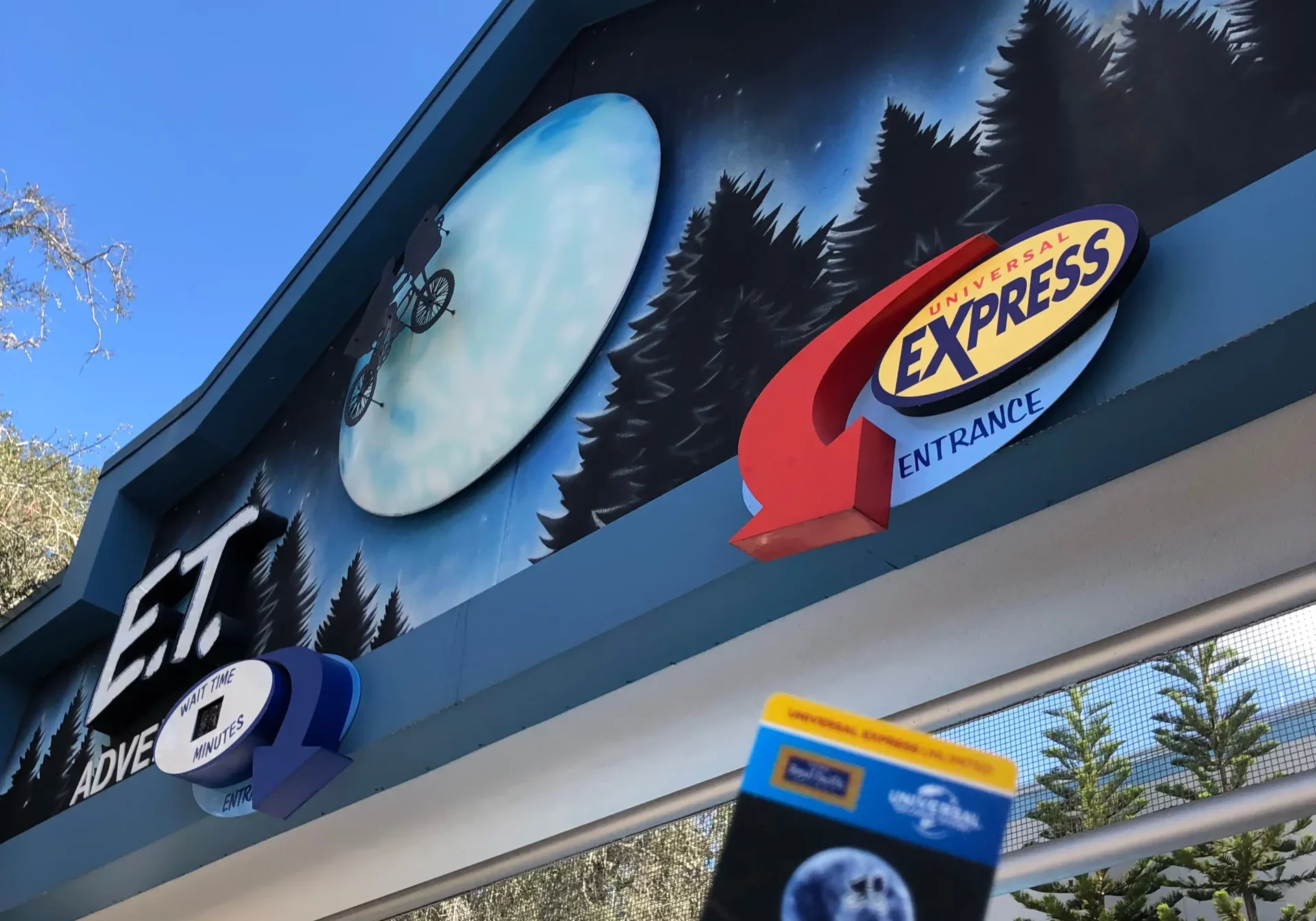 BENEFICIOS DE HOSPEDARSE EN UN HOTEL-- foto 5 express pass Tu tarjeta de tu habitación de un hotel Premier de Universal Orlando Resort es tu Express Pass a las atracciones | FOTO: NADIA LASES