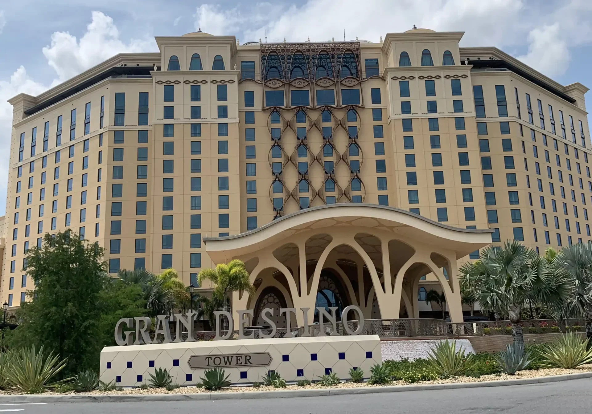 Gran Destino Tower Gran Destino Tower